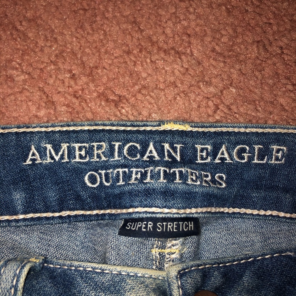 American Eagle Ripped Skinny Jeans - Picture 4 of 7